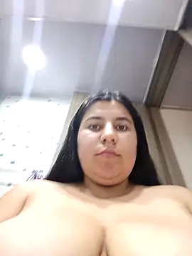 Snapshot of Sof12-15 chatting on December 2025 06:34:02 PM Sof12-15 online show from December 2025 06:34:02 PM