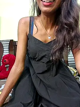 Snapshot of Riya_R24 chatting on April 2026 06:10:01 PM Riya R24 online show from April 2026 06:10:01 PM