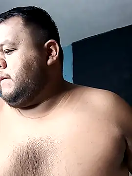 Snapshot of Osogaypardo chatting on September 2025 09:38:01 PM Osogaypardo online show from September 2025 09:38:01 PM