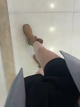 Snapshot of xiaoyuan01 chatting on November 2025 03:28:01 AM xiaoyuan01 online show from November 2025 03:28:01 AM