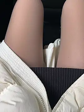 xiaoyuan01 online show from February 2026 01:59:02 AM