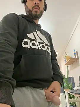 uto857 online show from January 2026 03:17:02 PM