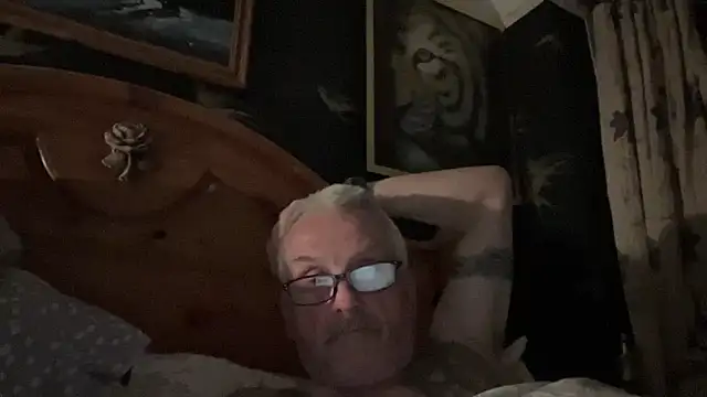 poggles online show from April 2026 08:37:01 PM