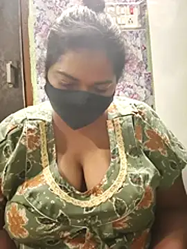 Liyaa 24 online show from March 2026 06:31:01 PM