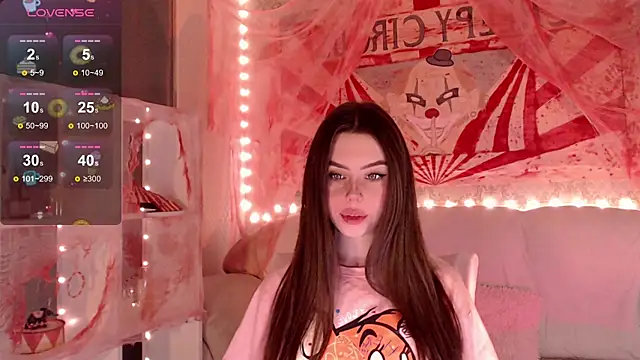 Snapshot of HolyMiax chatting on November 2025 03:17:01 AM HolyMiax online show from November 2025 03:17:01 AM