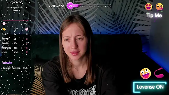 ChristyCrayme online show from April 2026 10:08:02 PM