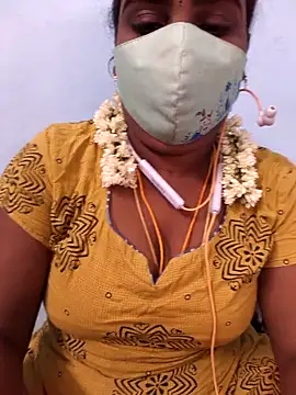 Snapshot of Tamil_riyalini12 chatting on November 2025 11:23:02 AM Tamil riyalini12 online show from November 2025 11:23:02 AM