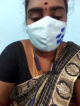 Snapshot of Tamil_riyalini12 chatting on November 2025 04:11:02 AM Tamil riyalini12 online show from November 2025 04:11:02 AM