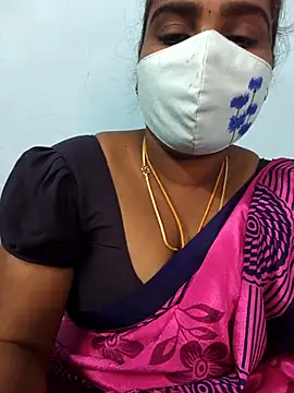 Snapshot of Tamil_riyalini12 chatting on December 2025 05:34:01 AM Tamil riyalini12 online show from December 2025 05:34:01 AM