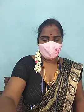 Snapshot of Tamil_riyalini12 chatting on June 2026 12:53:01 PM Tamil riyalini12 online show from June 2026 12:53:01 PM
