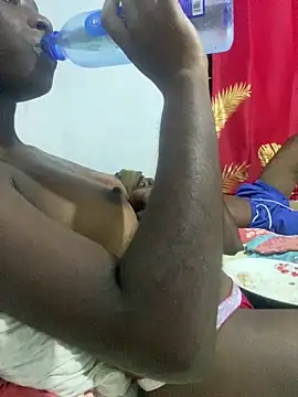 Snapshot of GeileErica chatting on December 2025 11:09:01 PM GeileErica online show from December 2025 11:09:01 PM