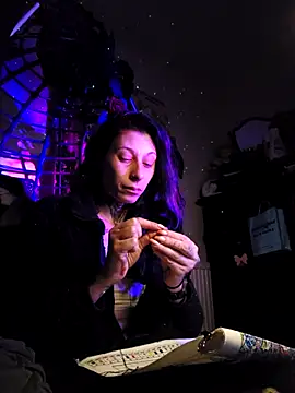 DarkAngelz1 online show from December 2025 12:39:02 AM