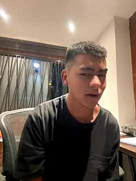 Snapshot of _Alex_martinez_ chatting on October 2025 01:17:02 AM Alex martinez online show from October 2025 01:17:02 AM