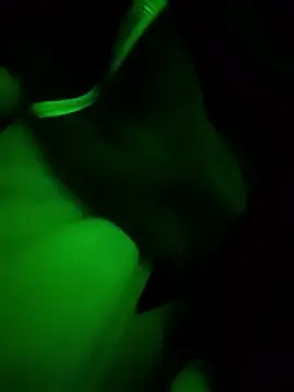 Snapshot of MrThomas31 chatting on January 2026 02:44:01 PM MrThomas31 online show from January 2026 02:44:01 PM