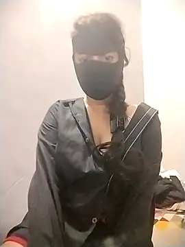 Snapshot of Sona-99 chatting on November 2025 09:07:01 PM Sona-99 online show from November 2025 09:07:01 PM