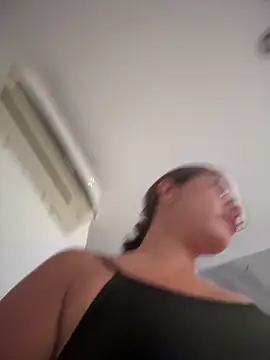 sara calderon online show from March 2026 01:39:02 PM