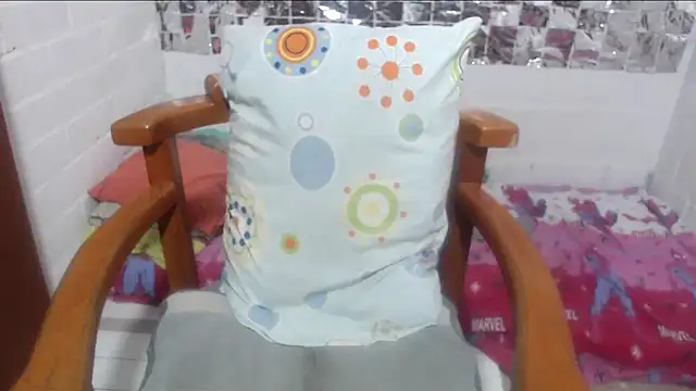 rose-crystal online show from December 2025 01:05:01 PM