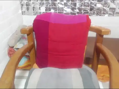 rose-crystal online show from February 2026 12:44:02 AM