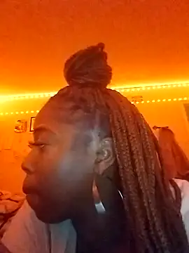 Snapshot of natashaaaa chatting on November 2025 01:48:01 AM natashaaaa online show from November 2025 01:48:01 AM