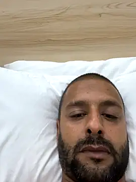 anaahmed30 online show from October 2025 10:53:02 PM