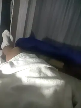 kulliguy online show from October 2025 07:01:02 PM