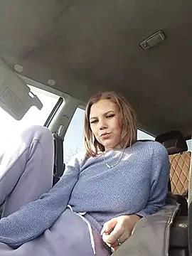 Snapshot of YOURLIKAA chatting on January 2026 06:51:02 AM YOURLIKAA online show from January 2026 06:51:02 AM