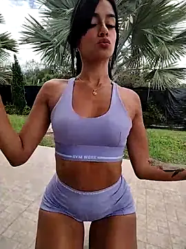 Snapshot of Juliana_Xander chatting on October 2025 03:56:02 PM Juliana Xander online show from October 2025 03:56:02 PM