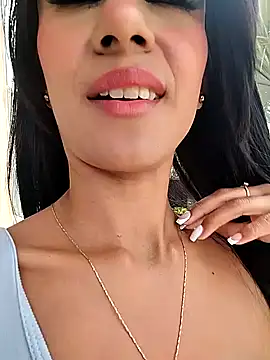 Snapshot of Juliana_Xander chatting on November 2025 03:12:01 PM Juliana Xander online show from November 2025 03:12:01 PM