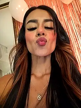 Snapshot of Juliana_Xander chatting on November 2025 02:17:02 AM Juliana Xander online show from November 2025 02:17:02 AM