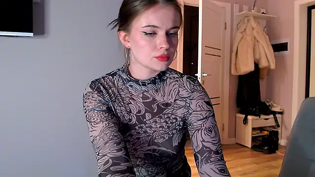 AlexaButttler online show from October 2025 08:05:01 PM