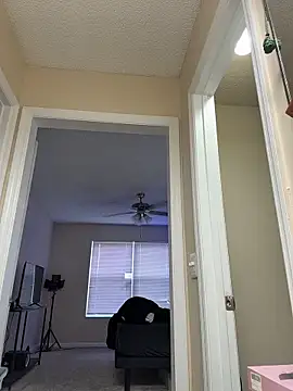 sweetsirenn online show from March 2026 02:29:01 PM