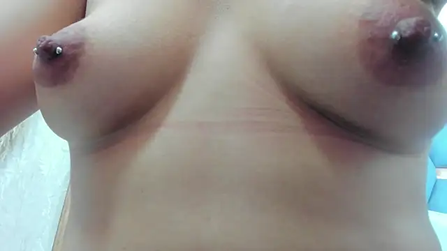 juliette pretty  online show from September 2025 07:30:01 PM