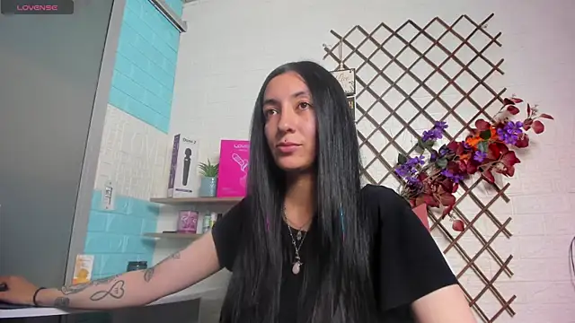 Snapshot of SALOME_KORLAND chatting on June 2026 07:30:02 PM SALOME KORLAND online show from June 2026 07:30:02 PM