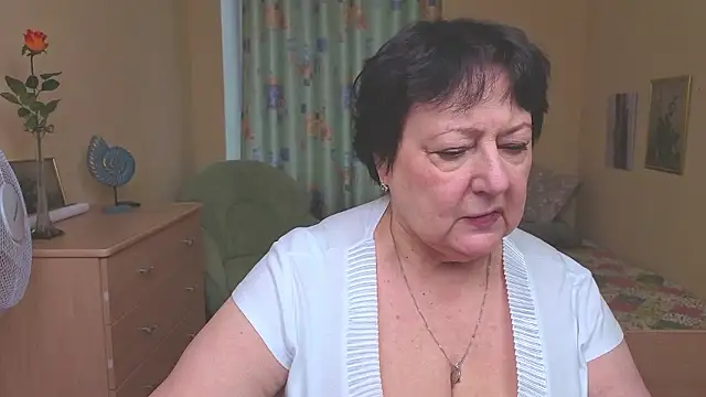 Margo Moll online show from January 2026 11:16:02 AM