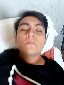 Snapshot of Ravenvodka chatting on September 2025 04:54:01 PM Ravenvodka online show from September 2025 04:54:01 PM