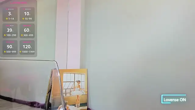 Snapshot of MayaHellen chatting on September 2025 05:20:02 AM MayaHellen online show from September 2025 05:20:02 AM