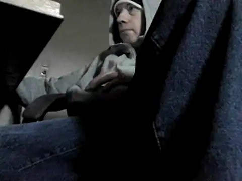 skateboy78 online show from December 2024 12:12:01 PM