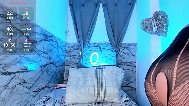 fanEmy online show from November 2025 03:23:01 PM