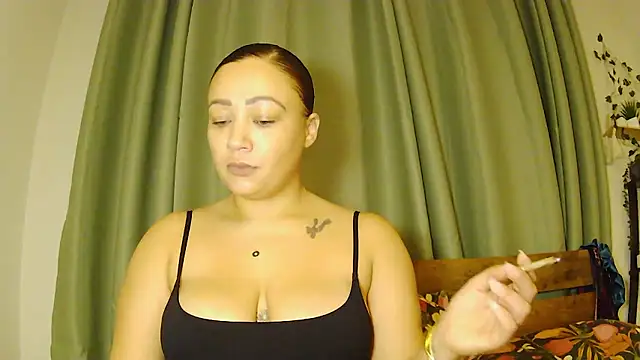 Snapshot of FieryAutumn_25X chatting on January 2026 07:34:01 AM FieryAutumn 25X online show from January 2026 07:34:01 AM