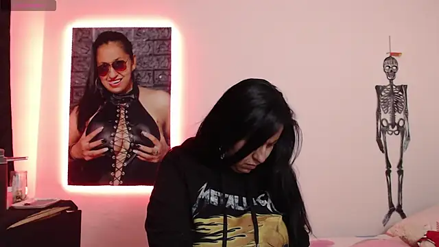 Snapshot of holydeath_1 chatting on October 2025 10:20:02 PM holydeath 1 online show from October 2025 10:20:02 PM