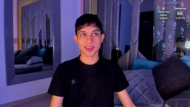 Snapshot of Sebax_Young chatting on May 2026 08:25:01 PM Sebax Young online show from May 2026 08:25:01 PM