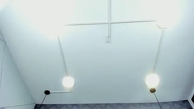 Snapshot of ThaliaCross chatting on October 2025 07:56:01 PM ThaliaCross online show from October 2025 07:56:01 PM