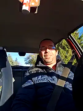 Snapshot of Thomas043 chatting on October 2025 07:01:02 AM Thomas043 online show from October 2025 07:01:02 AM