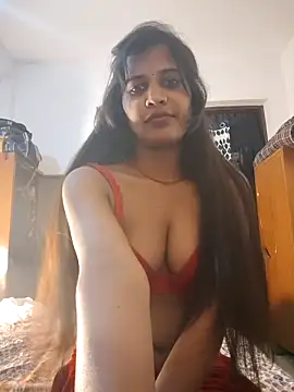 cute radhikaa online show from October 2025 12:00:02 AM