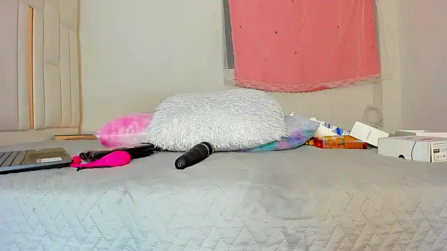 hot boy 04 online show from February 2026 03:18:02 PM