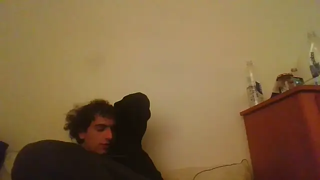 foxyboyy online show from February 2026 06:19:02 AM