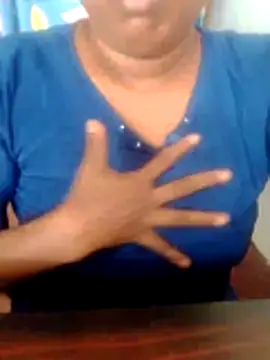 Snapshot of boosypussy chatting on June 2026 05:43:01 AM boosypussy online show from June 2026 05:43:01 AM