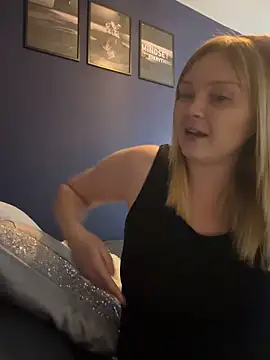 Snapshot of Star-36 chatting on February 2026 10:05:01 AM Star-36 online show from February 2026 10:05:01 AM