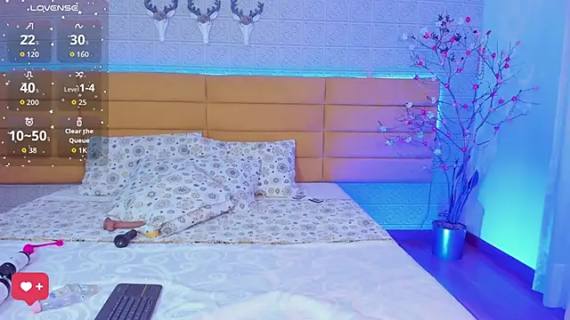 KamileBlake online show from October 2025 04:23:02 AM