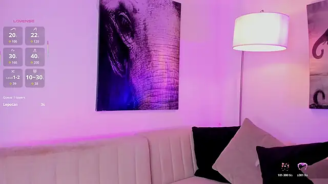 chelssy7 online show from November 2025 03:41:01 AM